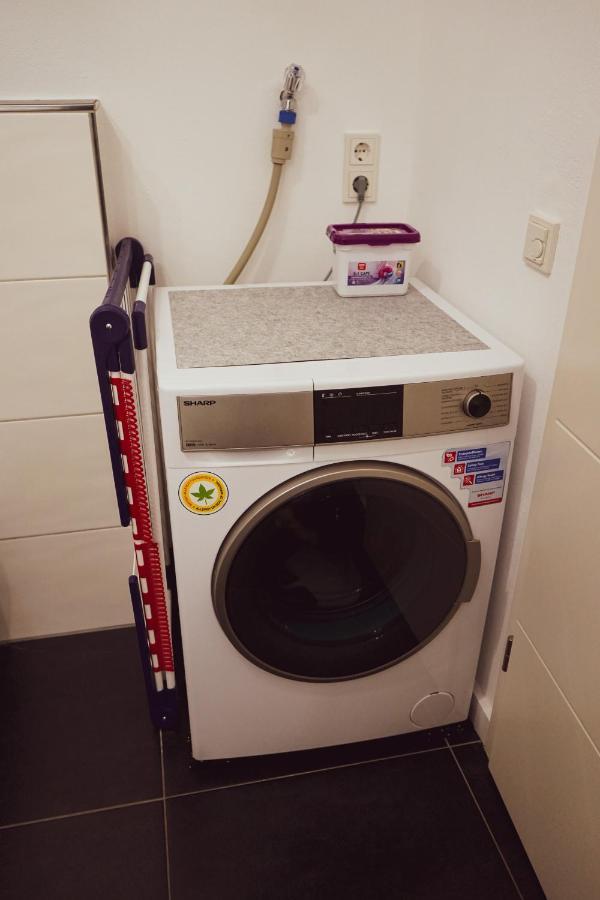 Stilvolles City-Loft Mit Privatem Whirlpool Trier Luaran gambar